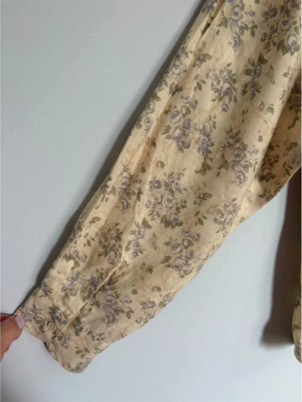 J.Crew Womens Button Down Shirt Large 100% Linen Light Yellow Floral Long Sleeve